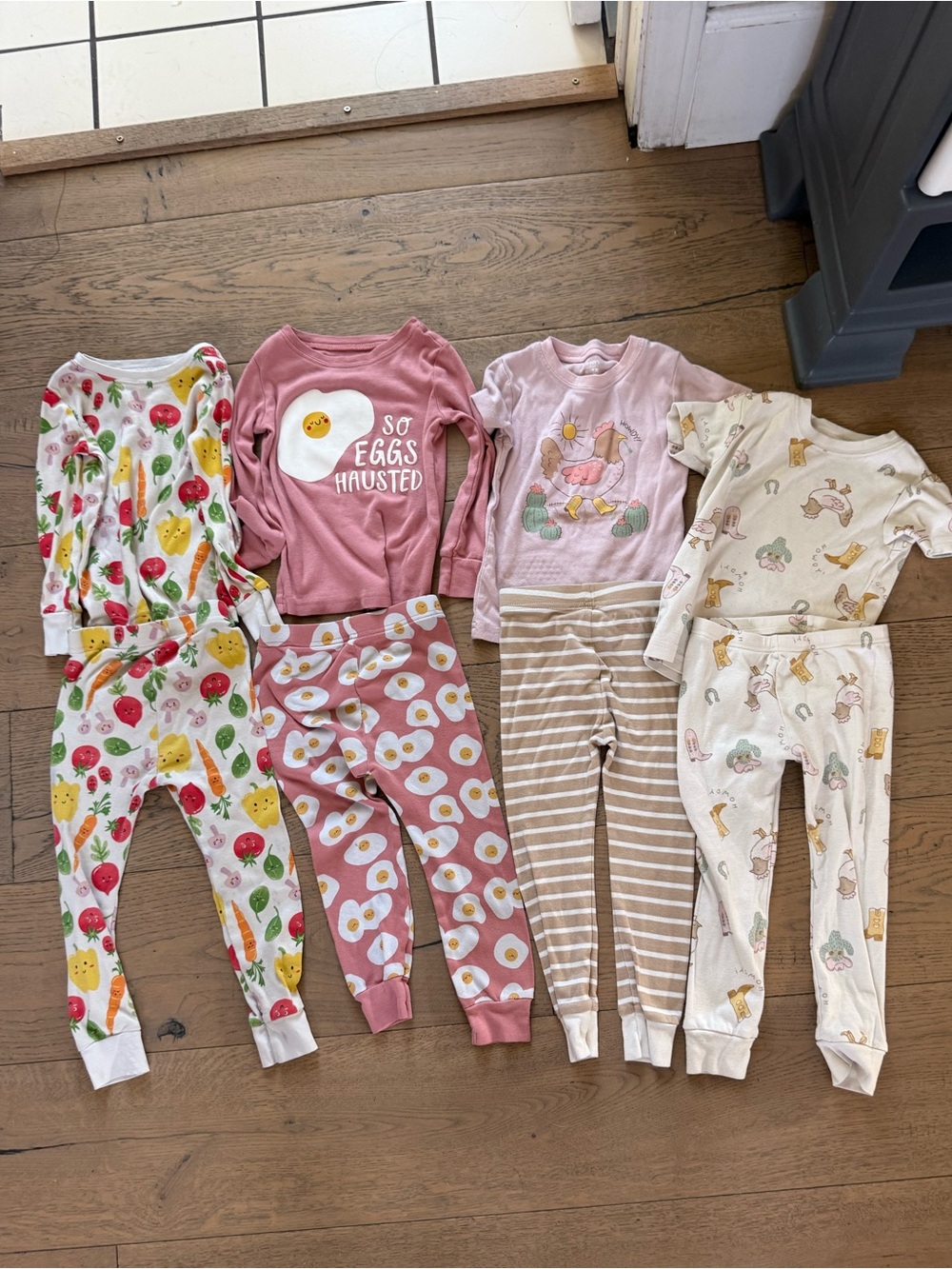 Girls 3T Pajama Set Bundle Old Navy Carter’s Eggs Veggies 4 Sets